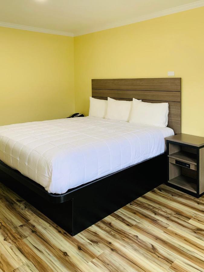 Central Coast Inn 카유코스 외부 사진