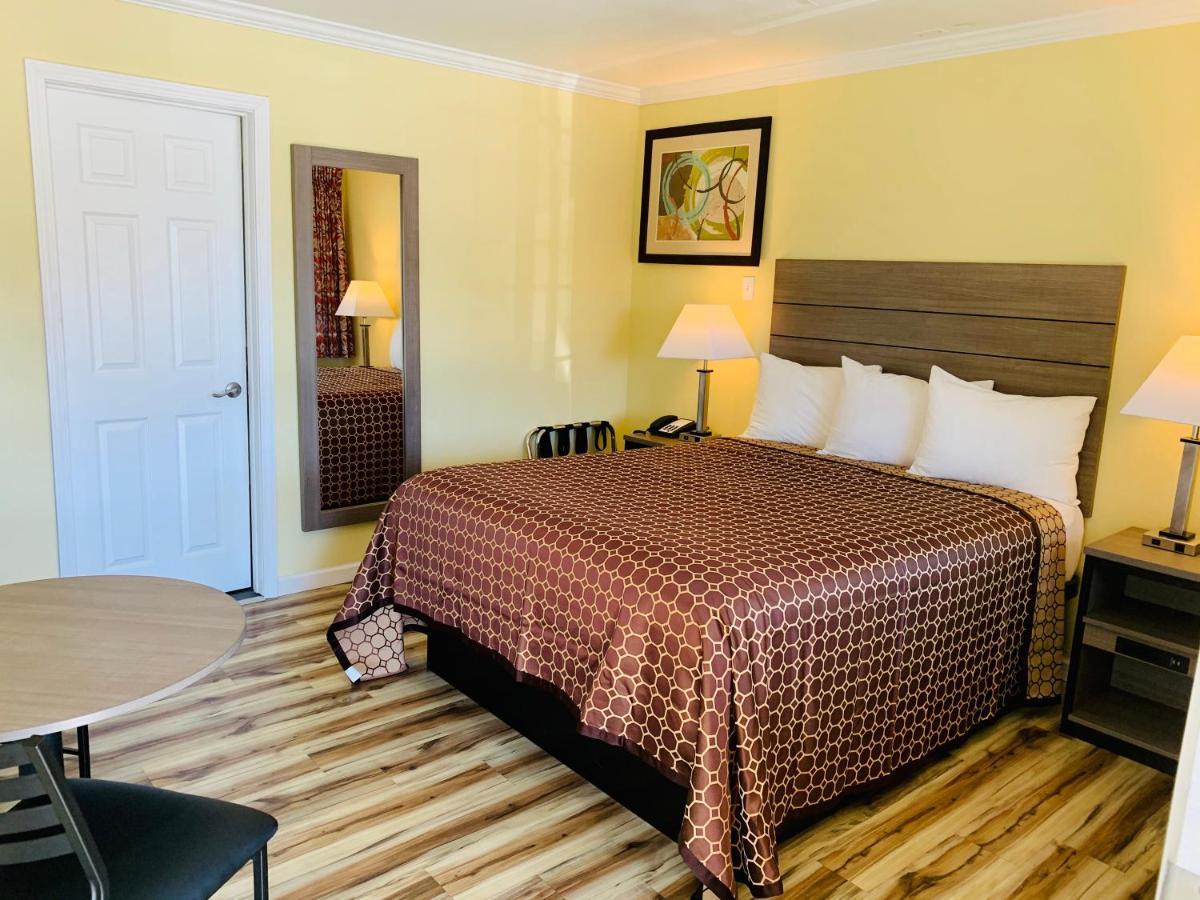 Central Coast Inn 카유코스 외부 사진