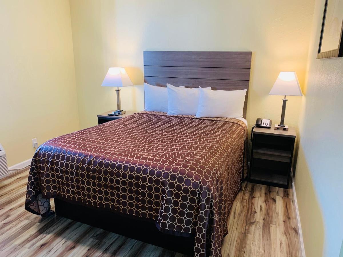 Central Coast Inn 카유코스 외부 사진
