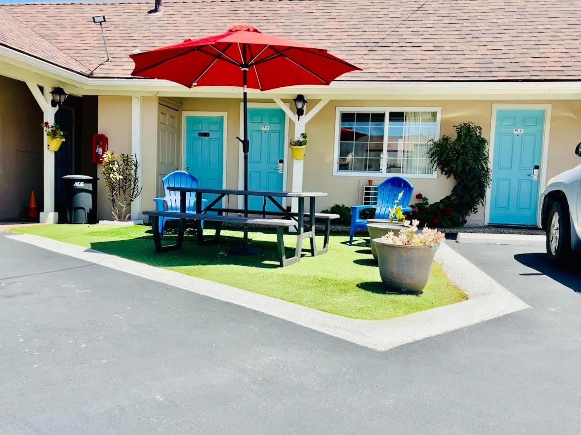 Central Coast Inn 카유코스 외부 사진